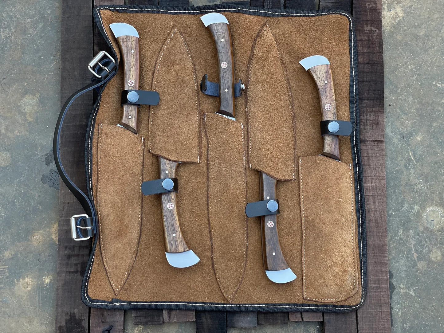 Custom Handmade Chef Knives Set / Kitchen Knives Set / 5Pcs Chef Set / Damascus Blades Chef Knives Set / BBQ Knives Set / Best handmade gift item / Mother Day Gift / Professional Chef For Gift